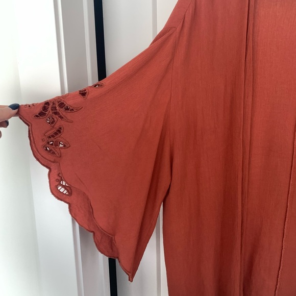 Coral Lace Cutout Lightweight Cardigan - Picture 3 of 4